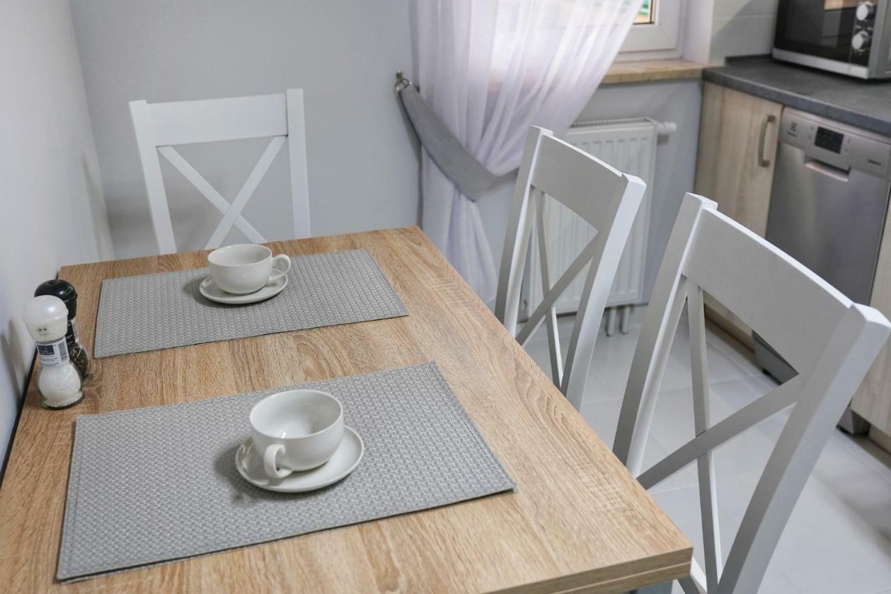 Amn Apartments Варшава Екстер'єр фото